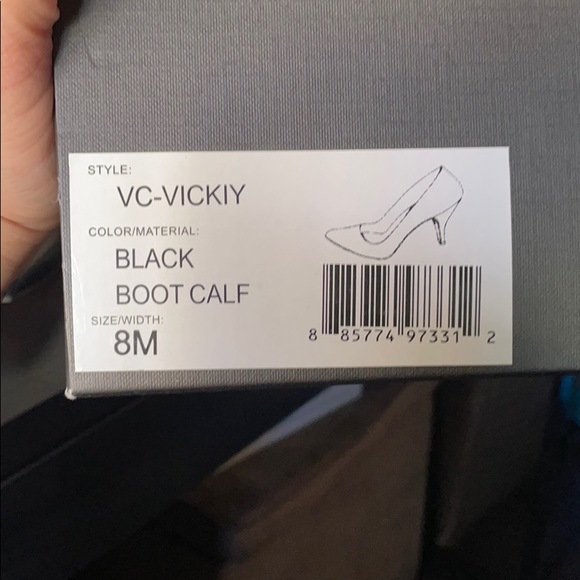 Vince Camuto size 8 heels - Picture 12 of 12